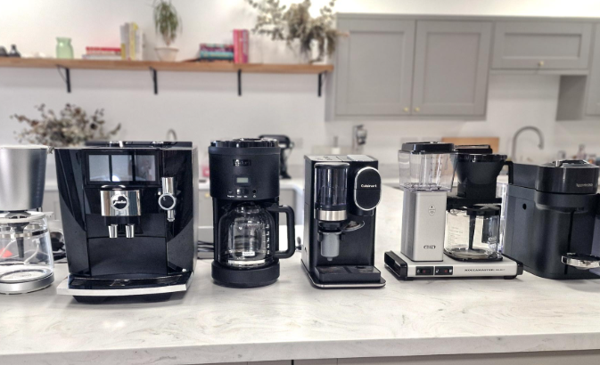 Coffeemaker Pros and Cons: Is It the Right Choice for Your Morning Brew?